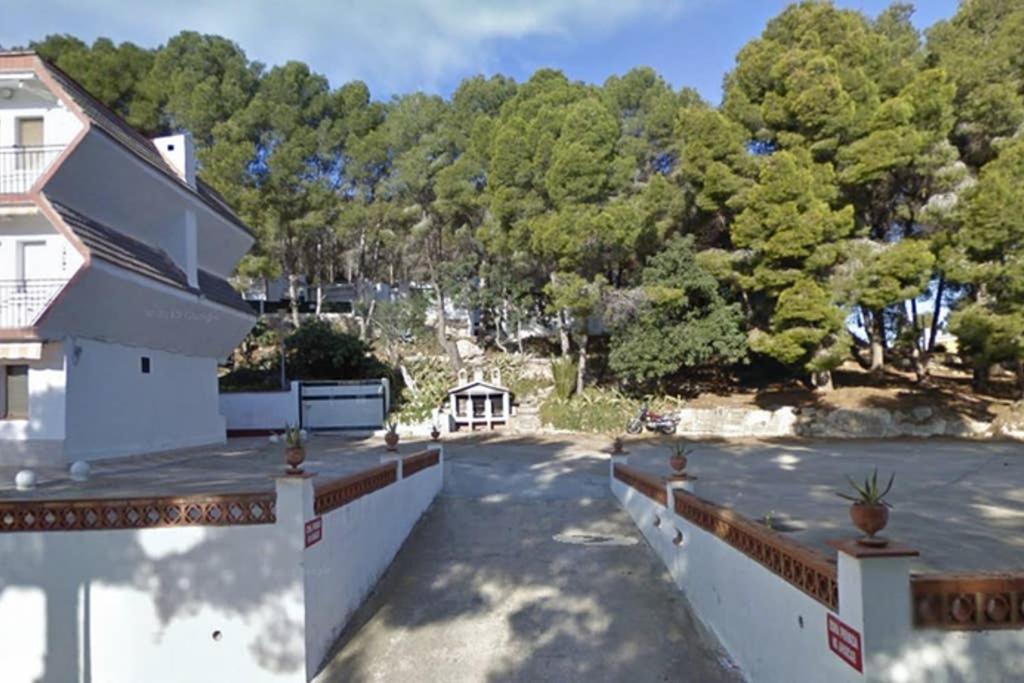 Apartamento Entre La Playa Y La Montana Calafell Bagian luar foto